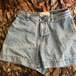 Gap Retro Cut Jean Shorts